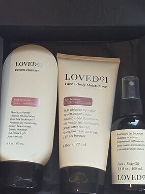 LOVED01 3-Piece Skincare Gift Set - NIB